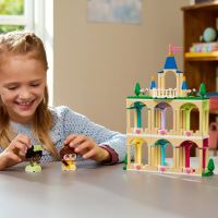 LEGO® │ Disney Princess 43291 Mini Belle és Tiana kastéllyal (2)