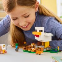 LEGO® Minecraft®  21585 Csirkefarm (2)