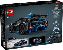LEGO® Tech 42176 Porsche GT4 e-Performance versenyautó (3)