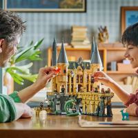 LEGO® Harry Potter™ Roxfort™ kastély: Keleti szárny szett 76473 (1)