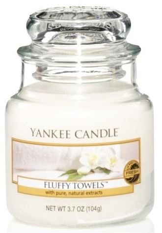 Yankee Candle Fluffy Towels illatos gyertya 104 g