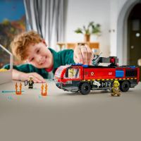 LEGO® City 60499 Repülőtéri tűzoltóautó (2)