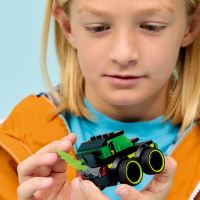LEGO® City 60484 Járgányok – Gaming versenyautó (2)