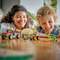 LEGO® Jurassic World Fiatal T-Rexet szállító teherautó játék 77978 (4)